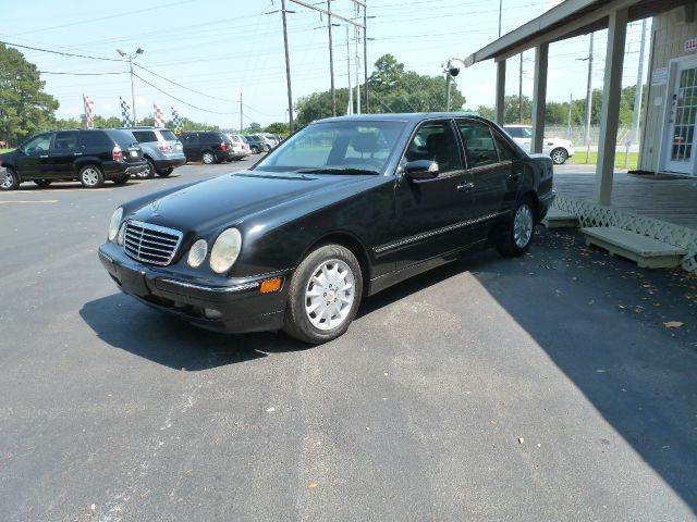 2001 Mercedes-Benz E-Class SXT