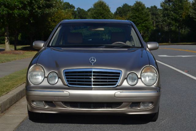 2001 Mercedes-Benz E-Class SXT