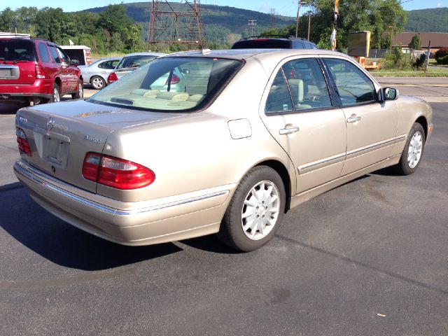 2001 Mercedes-Benz E-Class SXT
