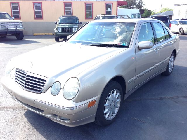 2001 Mercedes-Benz E-Class SXT