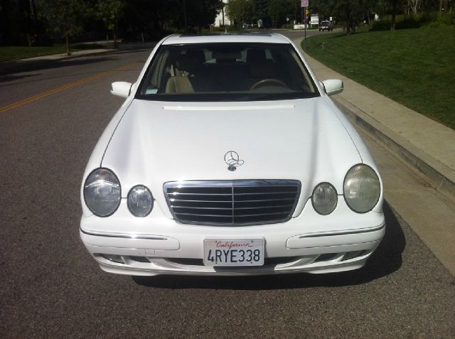 2001 Mercedes-Benz E-Class SXT
