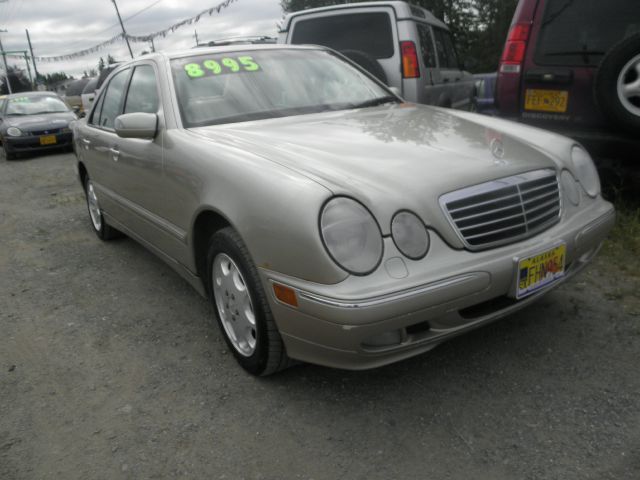 2001 Mercedes-Benz E-Class SXT