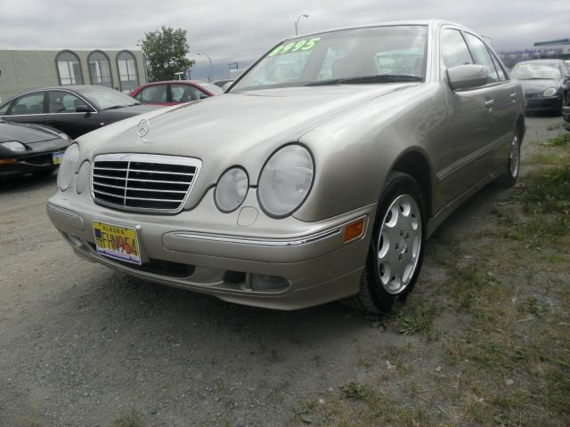 2001 Mercedes-Benz E-Class SXT