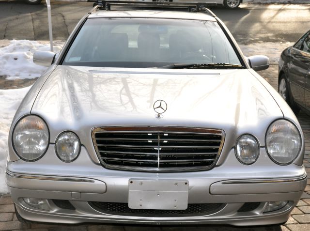 2001 Mercedes-Benz E-Class SXT