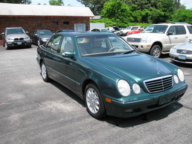 2001 Mercedes-Benz E-Class SXT