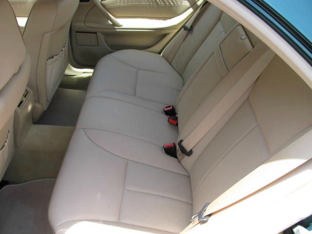 2001 Mercedes-Benz E-Class SXT