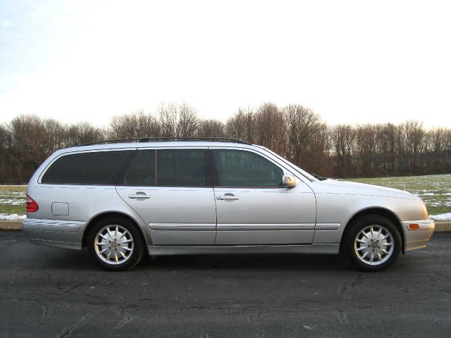 2001 Mercedes-Benz E-Class Technology Package