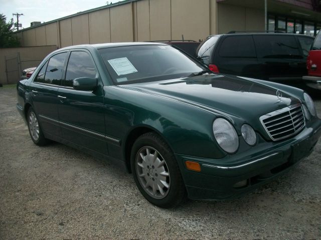 2001 Mercedes-Benz E-Class SXT