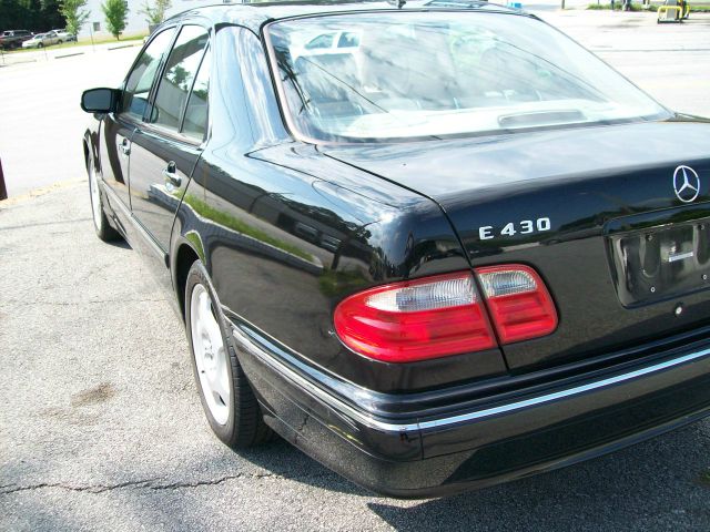 2001 Mercedes-Benz E-Class Scion XB