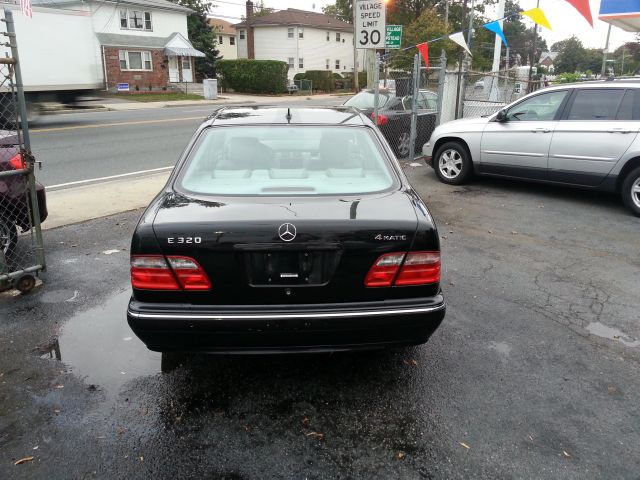 2002 Mercedes-Benz E-Class Technology Package