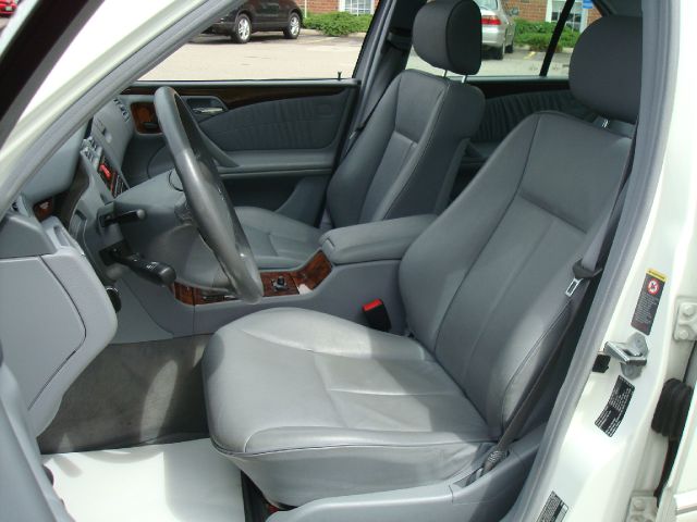 2002 Mercedes-Benz E-Class Scion XB