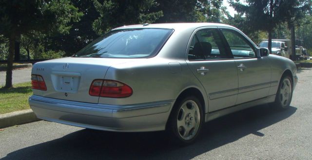 2002 Mercedes-Benz E-Class Scion XB