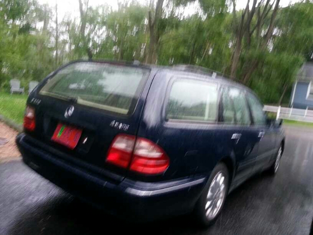 2002 Mercedes-Benz E-Class Technology Package