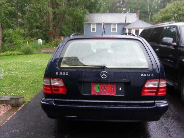 2002 Mercedes-Benz E-Class Technology Package