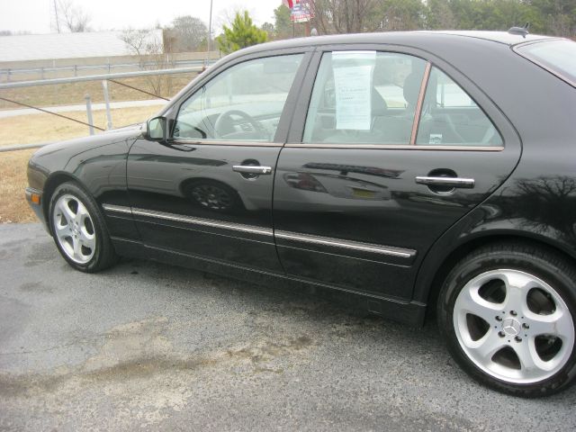 2002 Mercedes-Benz E-Class SXT