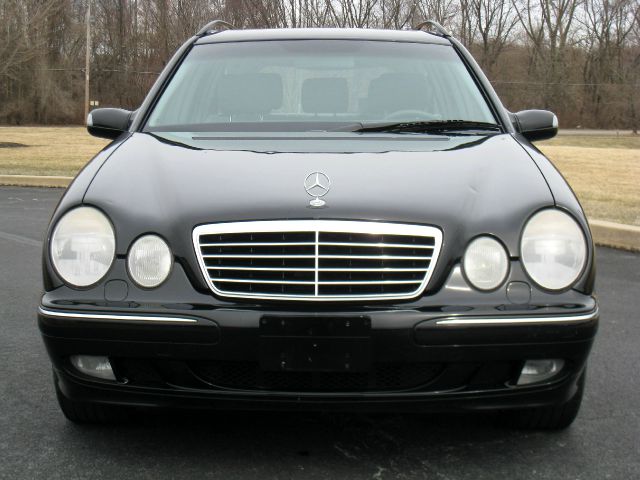2002 Mercedes-Benz E-Class SXT