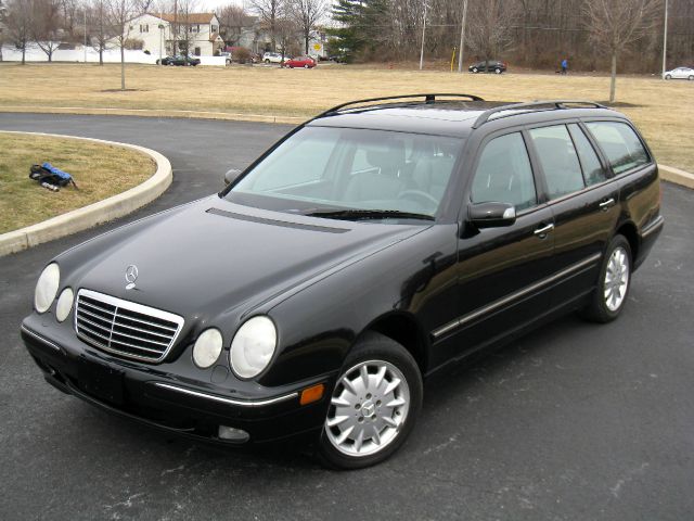 2002 Mercedes-Benz E-Class SXT