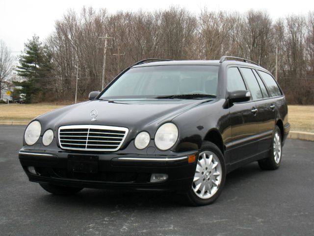 2002 Mercedes-Benz E-Class SXT