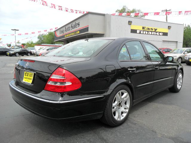 2003 Mercedes-Benz E-Class SLT W/ Hemi