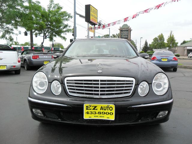 2003 Mercedes-Benz E-Class SLT W/ Hemi