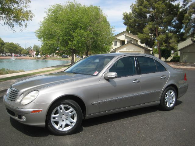 2003 Mercedes-Benz E-Class SXT