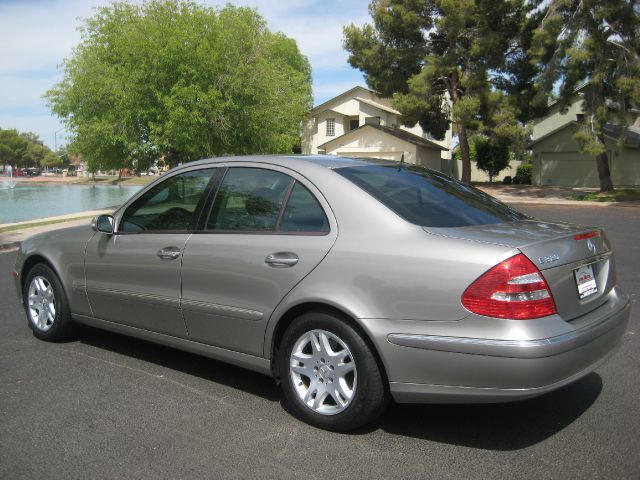 2003 Mercedes-Benz E-Class SXT