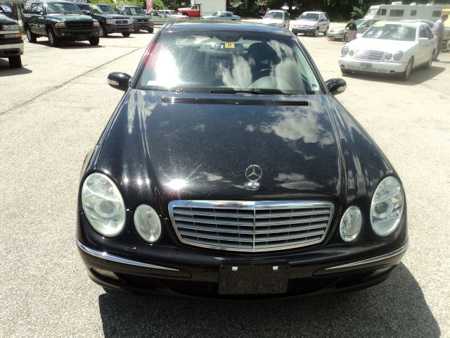 2003 Mercedes-Benz E-Class SLT W/ Hemi