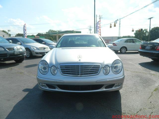 2003 Mercedes-Benz E-Class SXT