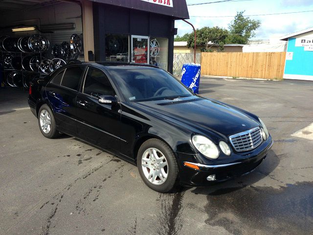 2003 Mercedes-Benz E-Class SXT