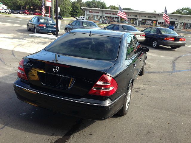 2003 Mercedes-Benz E-Class SXT