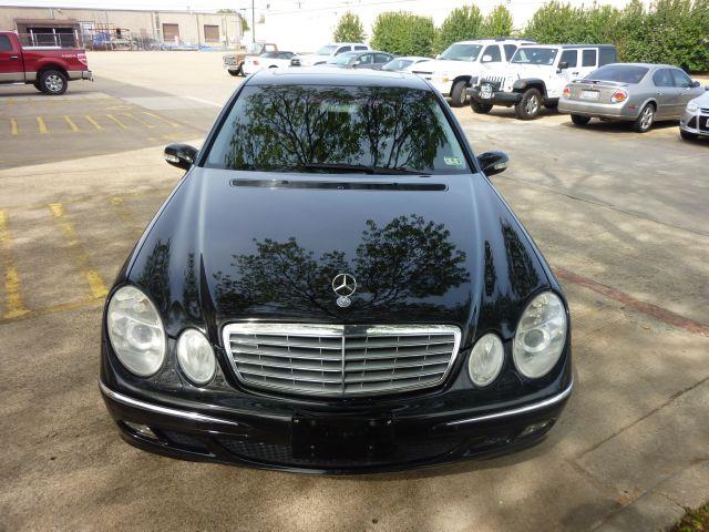 2003 Mercedes-Benz E-Class SLT W/ Hemi