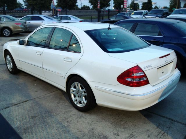 2003 Mercedes-Benz E-Class SXT