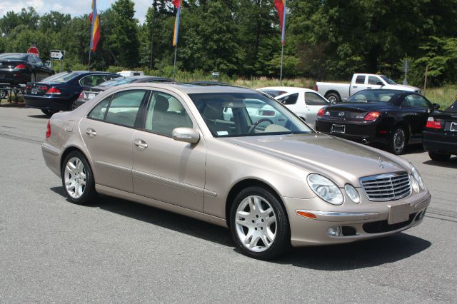 2003 Mercedes-Benz E-Class SLT W/ Hemi