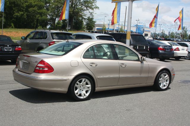 2003 Mercedes-Benz E-Class SLT W/ Hemi
