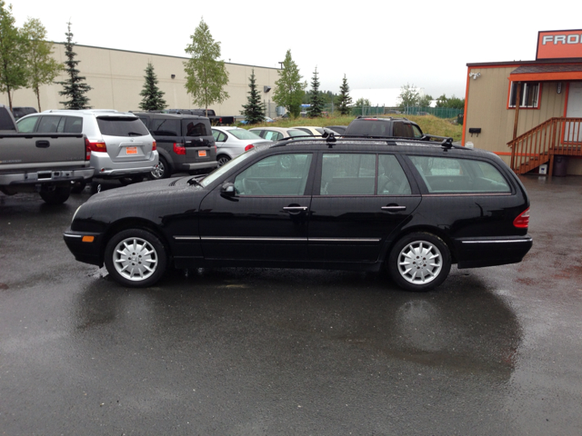 2003 Mercedes-Benz E-Class SXT