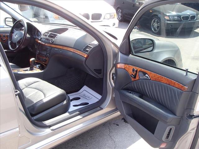 2003 Mercedes-Benz E-Class Gl 2x2