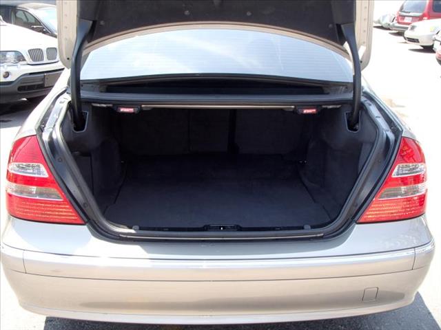 2003 Mercedes-Benz E-Class Gl 2x2