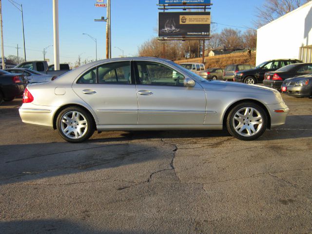 2003 Mercedes-Benz E-Class SLT W/ Hemi