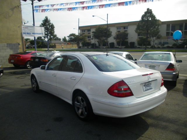 2003 Mercedes-Benz E-Class SLT W/ Hemi