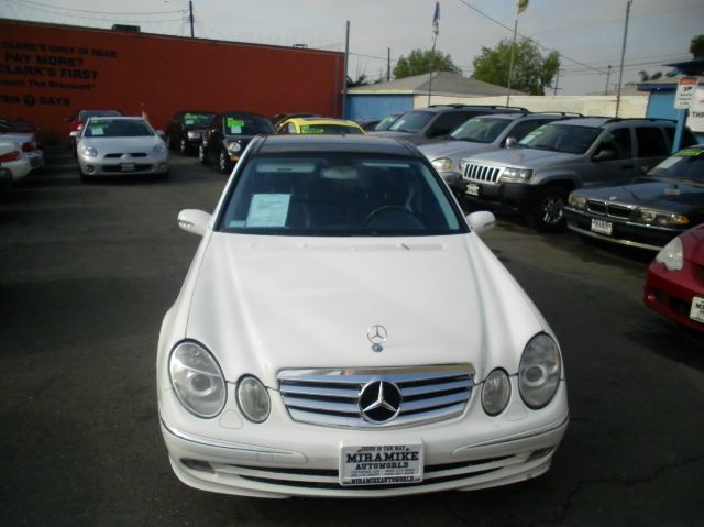 2003 Mercedes-Benz E-Class SLT W/ Hemi