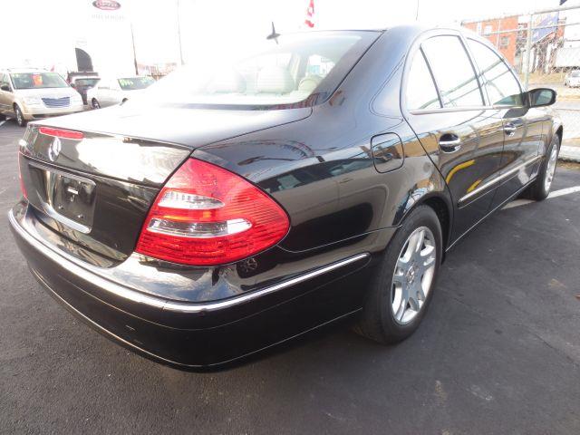 2003 Mercedes-Benz E-Class SXT