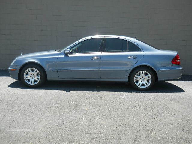 2003 Mercedes-Benz E-Class SXT