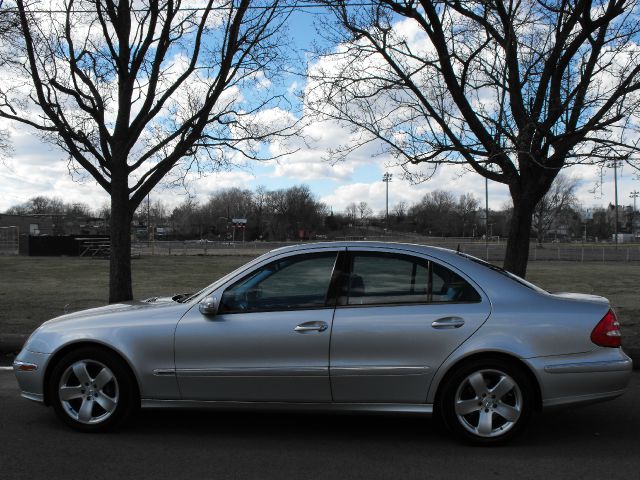 2003 Mercedes-Benz E-Class Hemi-slt