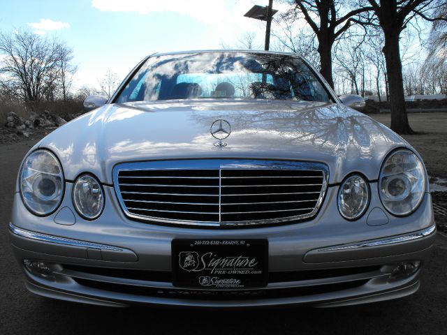 2003 Mercedes-Benz E-Class Hemi-slt