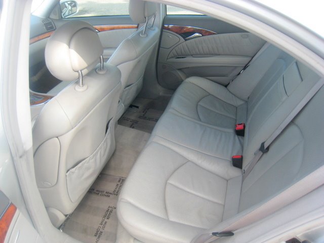 2003 Mercedes-Benz E-Class SXT