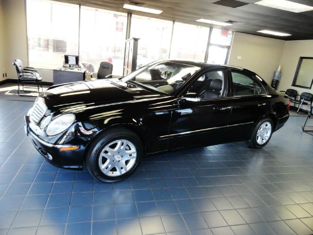 2003 Mercedes-Benz E-Class SXT