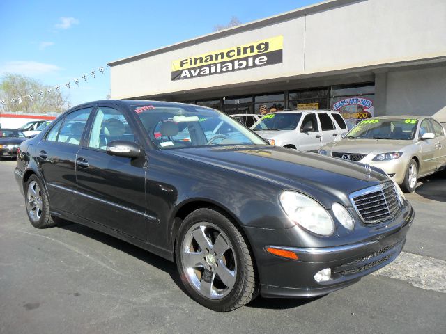 2003 Mercedes-Benz E-Class SLT W/ Hemi