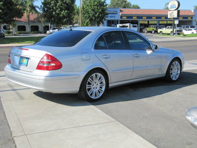 2003 Mercedes-Benz E-Class SLT W/ Hemi