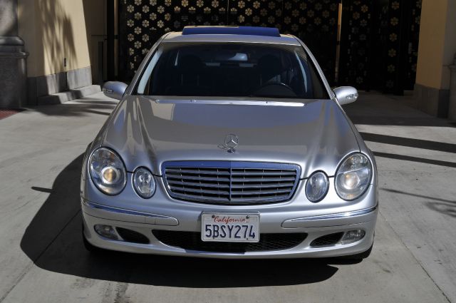 2003 Mercedes-Benz E-Class SLT W/ Hemi
