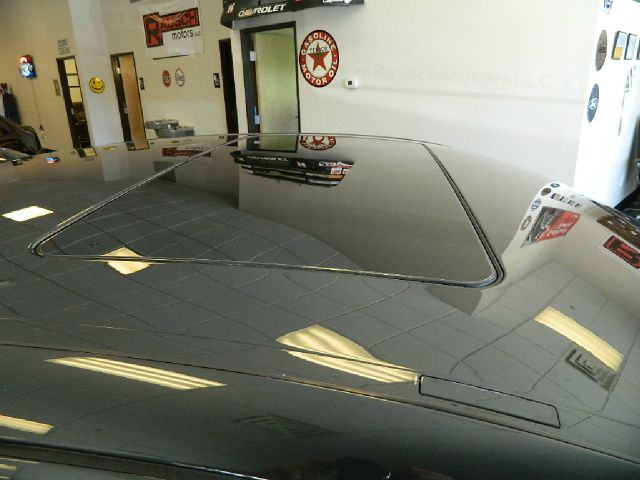 2004 Mercedes-Benz E-Class 2WD Supercrew 139 XLT